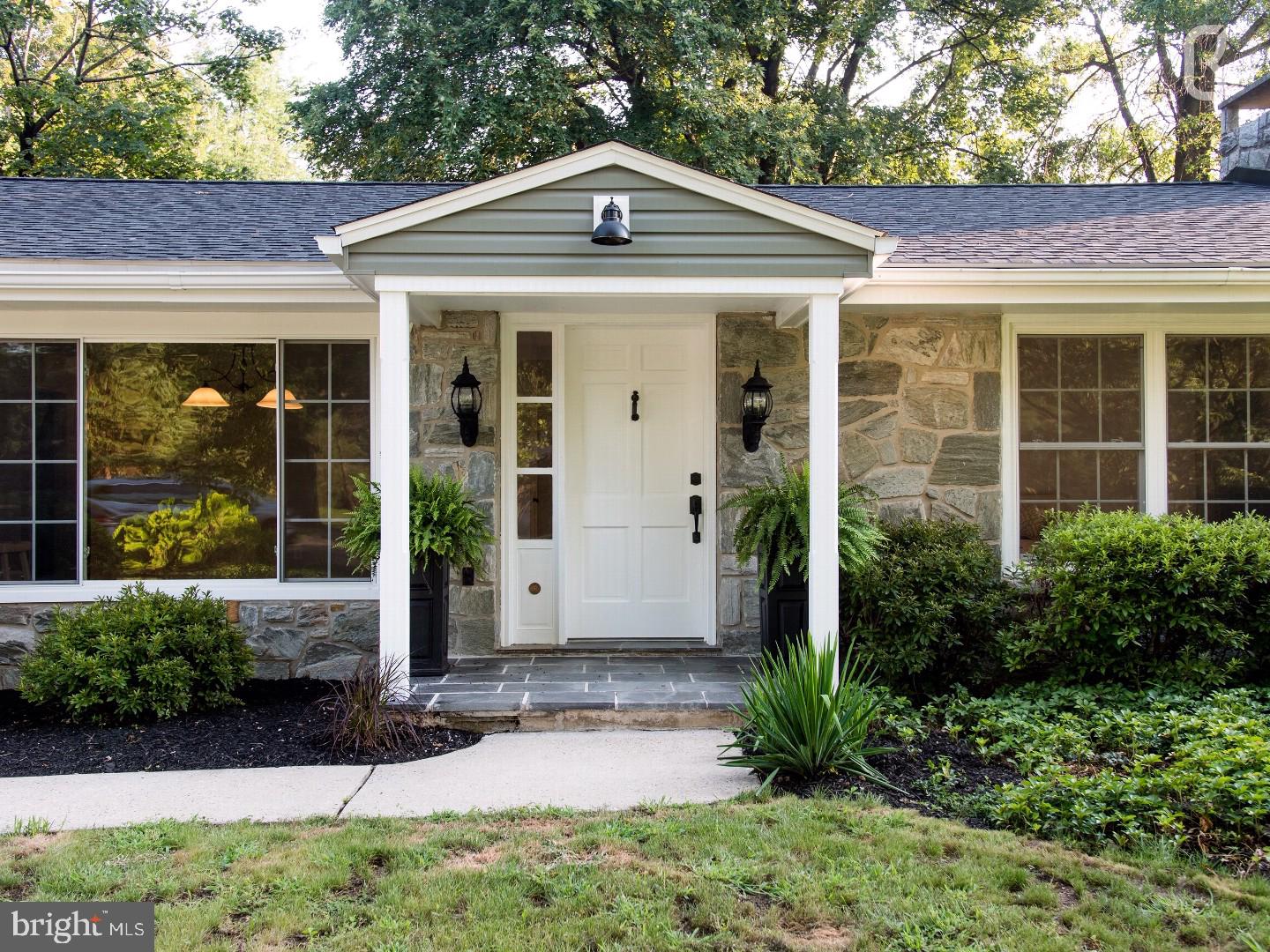 478 Temple Road Pottstown, PA 19465 - Photo 3 of 27