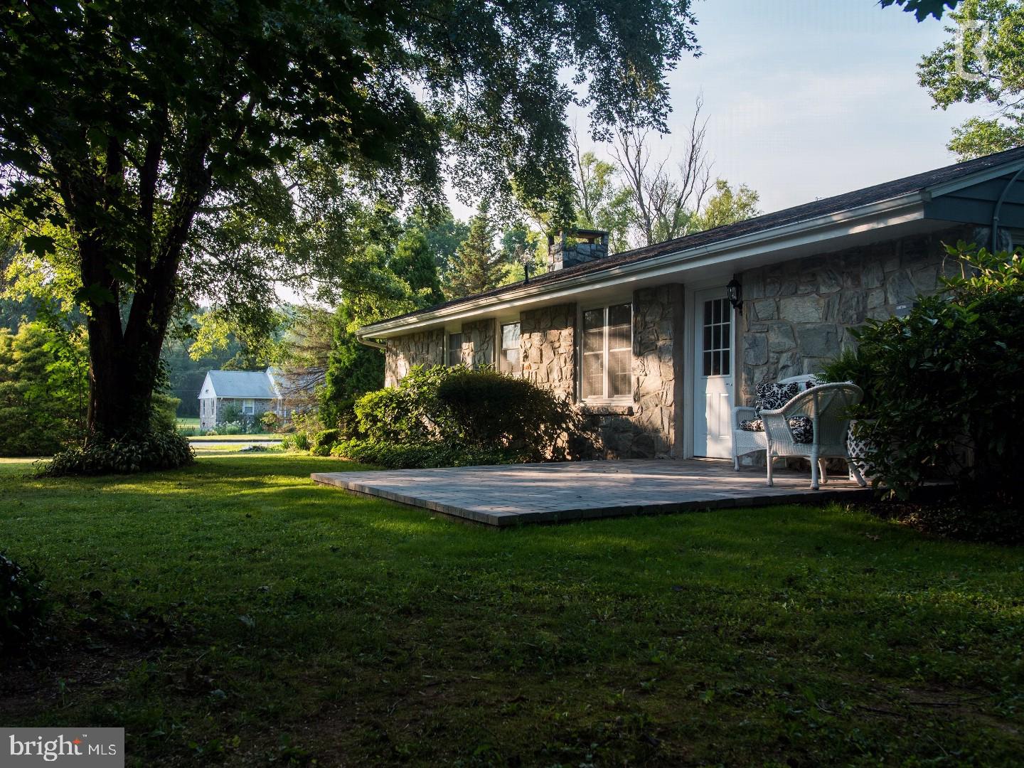 478 Temple Road Pottstown, PA 19465 - Photo 5 of 27