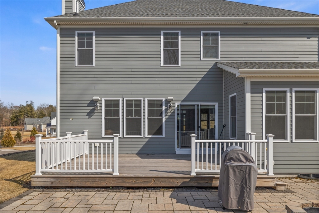 45 Rochambeau Avenue Wrentham, MA 02093 - Photo 20 of 21 a front view of a house
