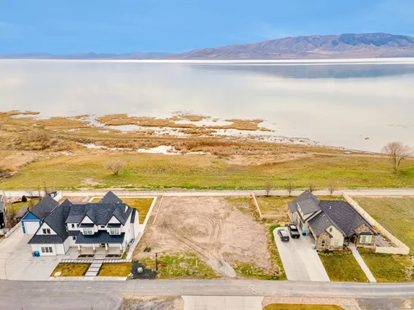 $895,000 | 272 South Sunset Drive, Unit 53, Vineyard, UT 84059