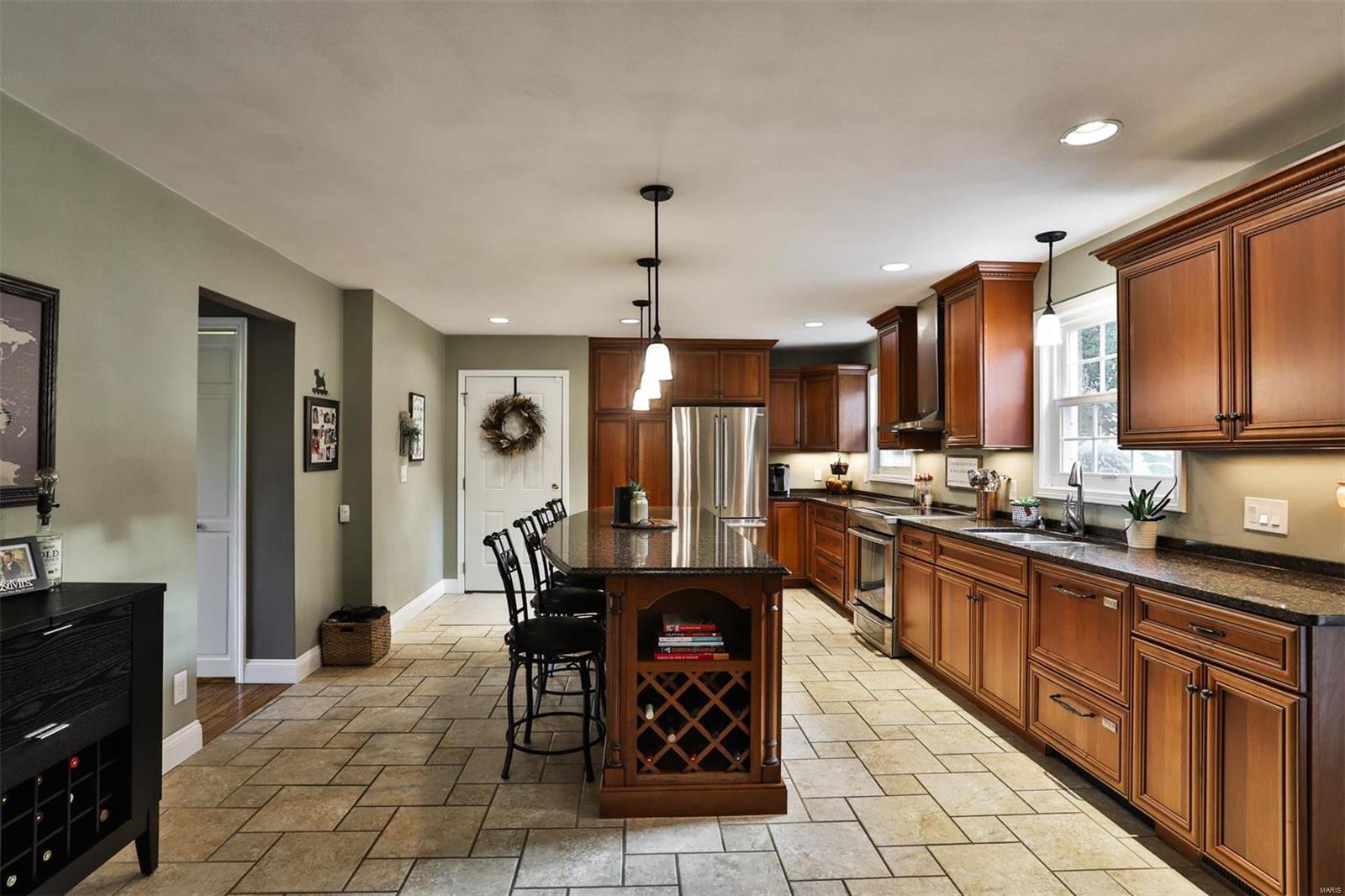 10 Red Fox Road Belleville, IL 62223 - Photo 17 of 53 Gallery Image 17