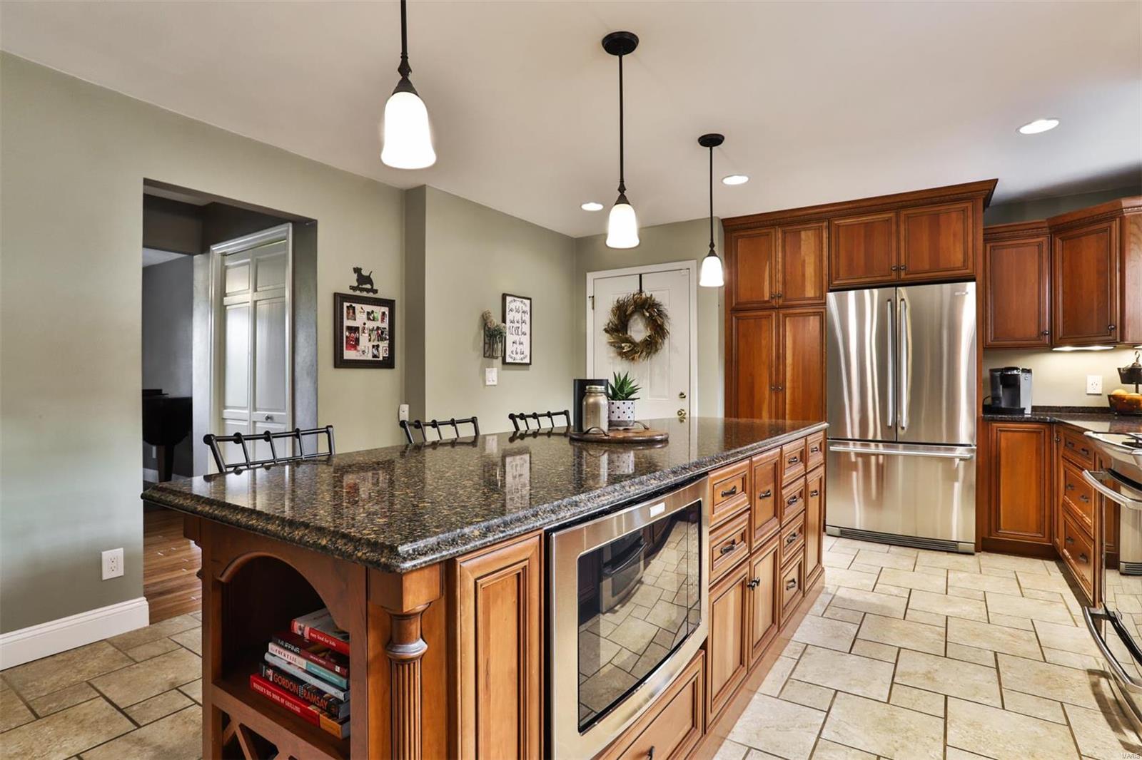 10 Red Fox Road Belleville, IL 62223 - Photo 20 of 53 Gallery Image 20
