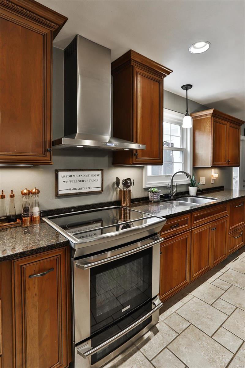 10 Red Fox Road Belleville, IL 62223 - Photo 21 of 53 Gallery Image 21