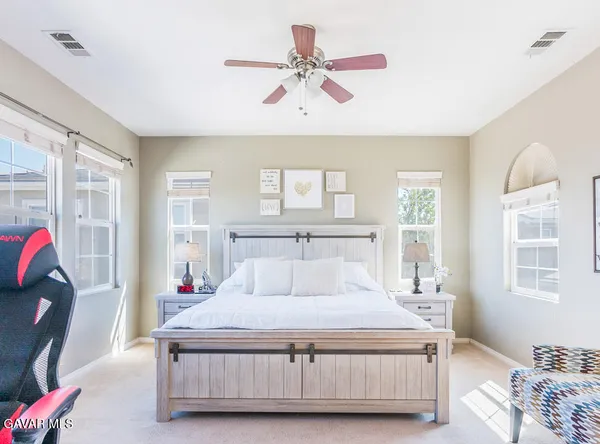$885,000 | 20413 Janzer Court, Santa Clarita, CA 91350