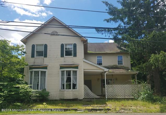 735 Hyson Road Jackson, NJ 08527 - Photo 1 of 29 front