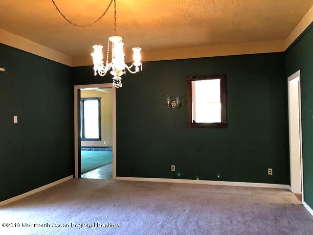 735 Hyson Road Jackson, NJ 08527 - Photo 8 of 29 IMG_0547