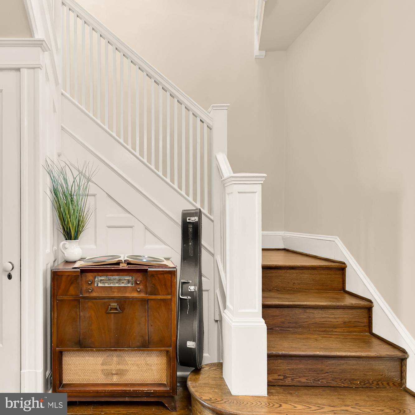 1716 Euclid Street Northwest Washington, DC 20009 - Photo 22 of 54 a view of entryway