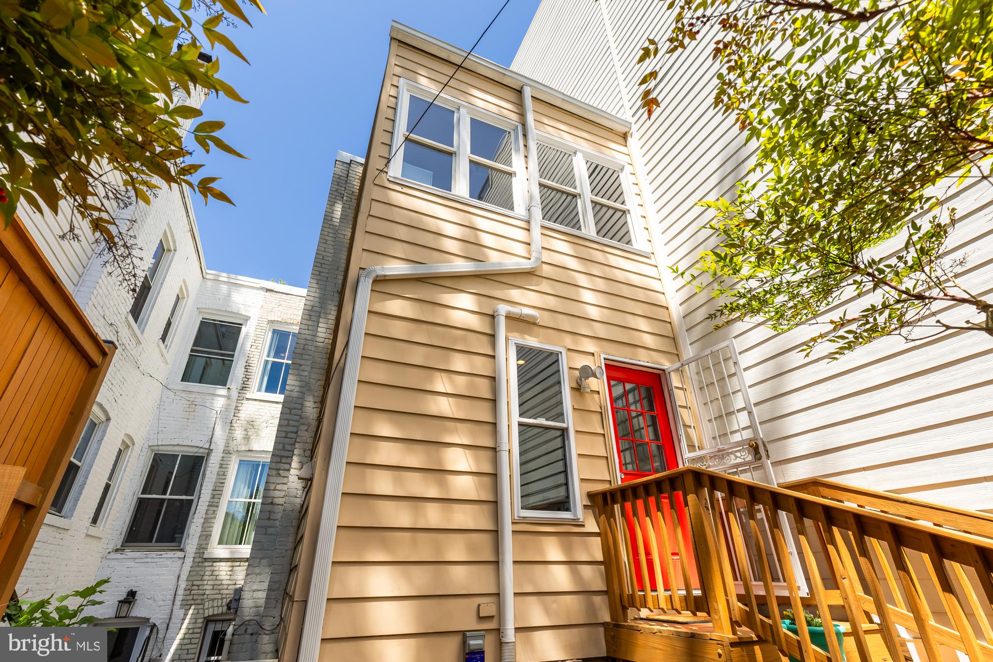 1716 Euclid Street Northwest Washington, DC 20009 - Photo 43 of 54 a view of a building from a balcony