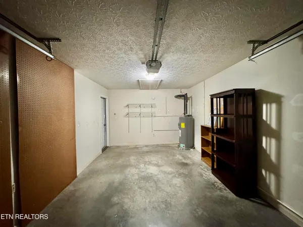 $2,200 | 101 Pinewood Drive, Lenoir City, TN 37771