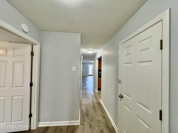 $2,200 | 101 Pinewood Drive, Lenoir City, TN 37771