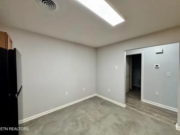 $2,200 | 101 Pinewood Drive, Lenoir City, TN 37771