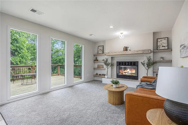 $525,000 | 1345 Northeast Foxwood Drive, Lee's Summit, MO 64086