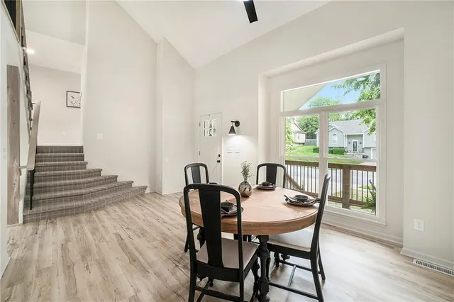 $525,000 | 1345 Northeast Foxwood Drive, Lee's Summit, MO 64086