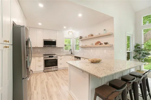 $525,000 | 1345 Northeast Foxwood Drive, Lee's Summit, MO 64086