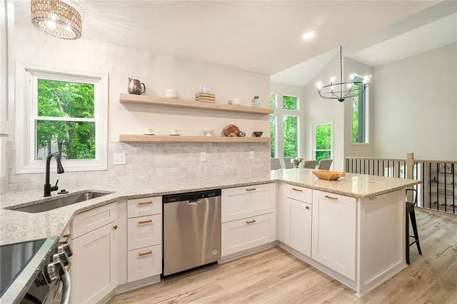 $525,000 | 1345 Northeast Foxwood Drive, Lee's Summit, MO 64086