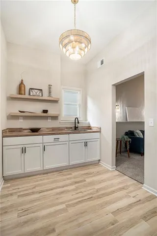 $525,000 | 1345 Northeast Foxwood Drive, Lee's Summit, MO 64086