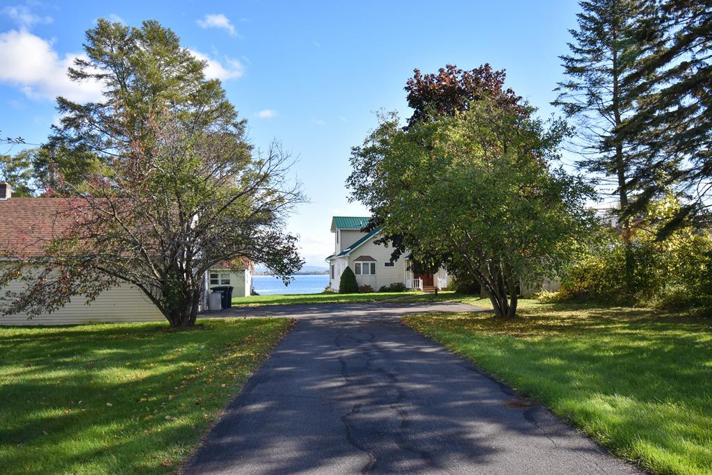 240 Dickson Point Road Plattsburgh, NY 12901 - Photo 3 of 18 Gallery Image 3