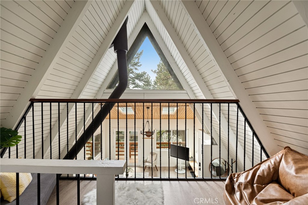 31442 Ocean View Drive Running Springs, CA 92382 - Photo 12 of 26