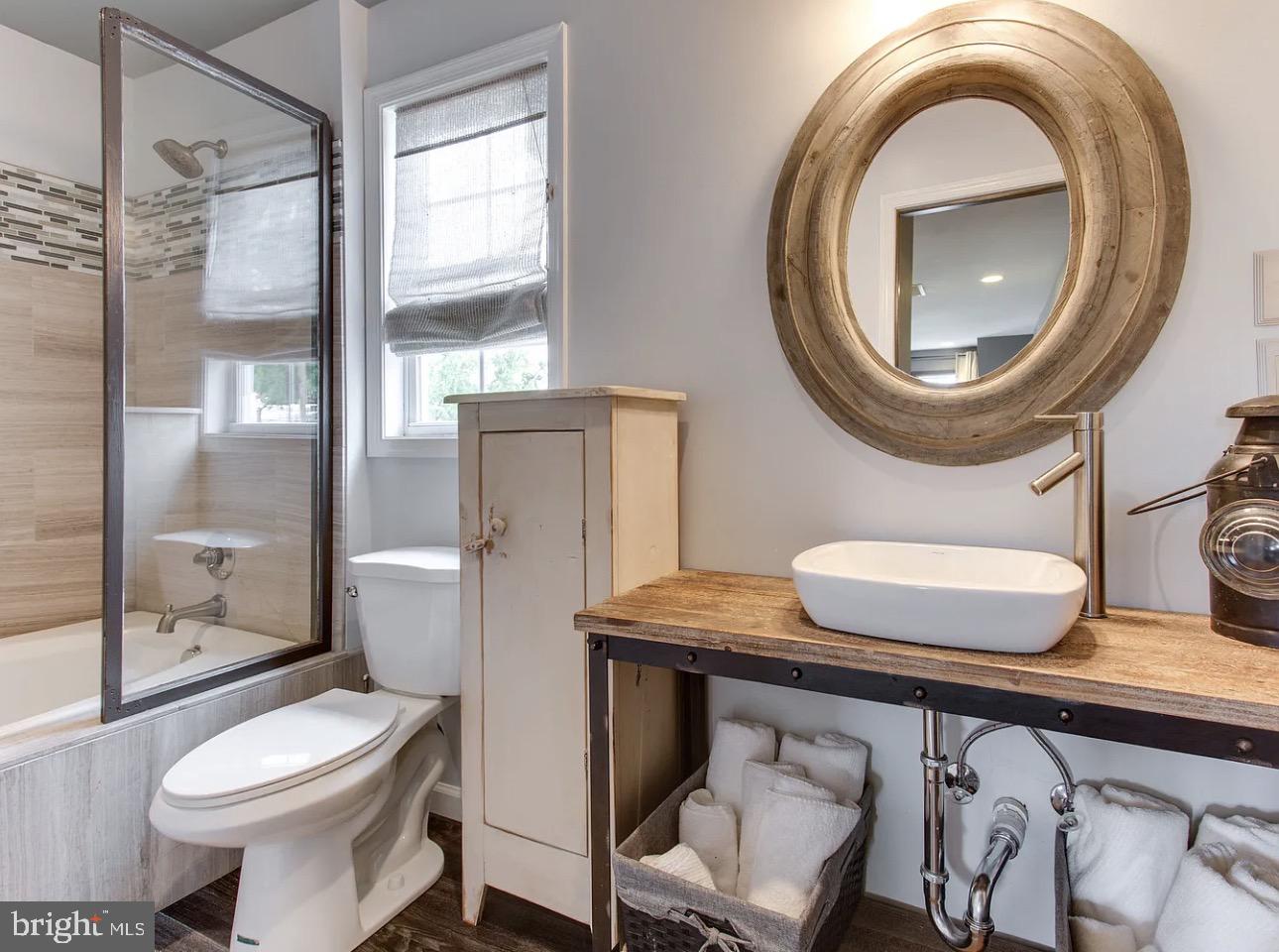 1634 Kramer Street Northeast Washington, DC 20002 - Photo 6 of 10 Gallery Image 6