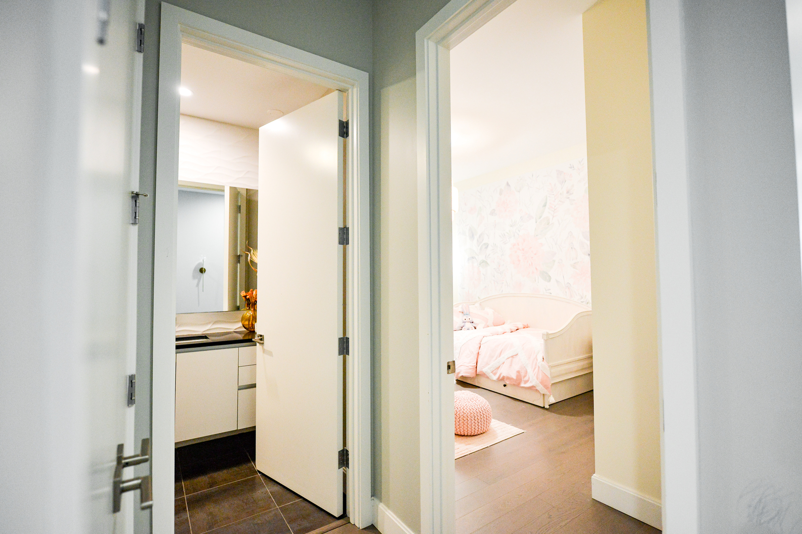 28 North Carpenter Street, Unit 2N Chicago, IL 60607 - Photo 12 of 30 a view of a bathroom from a hallway