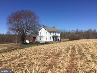 4501 Teeter Road Taneytown, MD 21787 - Photo 2 of 10