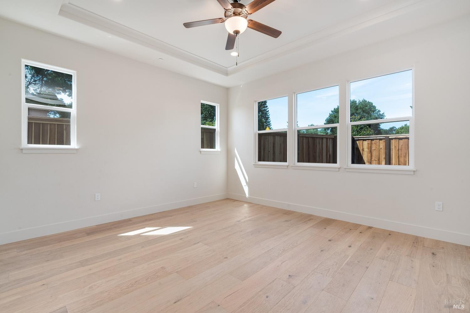 3441 Ruston Lane Napa, CA 94558 - Photo 12 of 18 Large Primary Bedroom