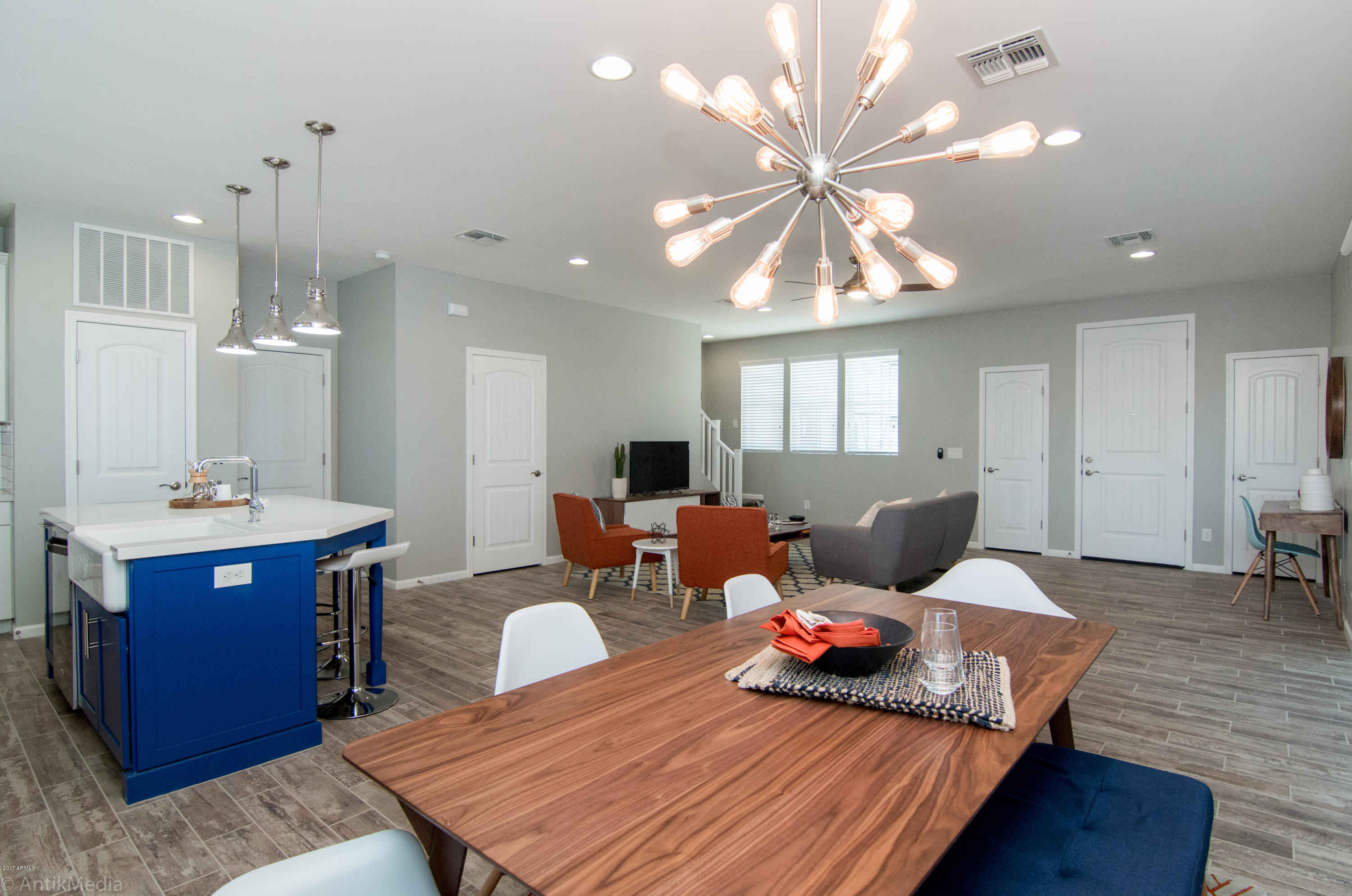 714 East Boca Raton Road Phoenix, AZ 85022 - Photo 4 of 12 IMG_6696
