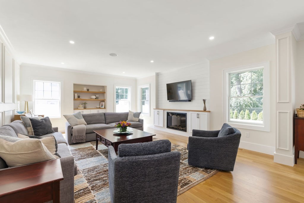 74 Gary Road Needham, MA 02494 - Photo 11 of 39 Gallery Image 11