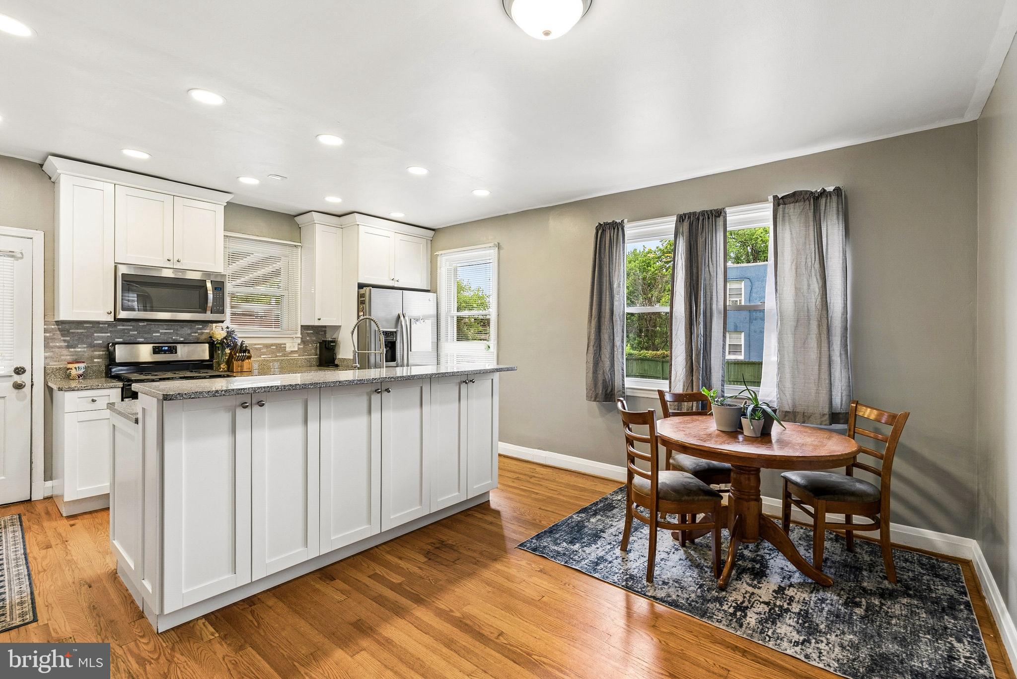 4601 Sunbrook Avenue Baltimore, MD 21206 - Photo 9 of 40