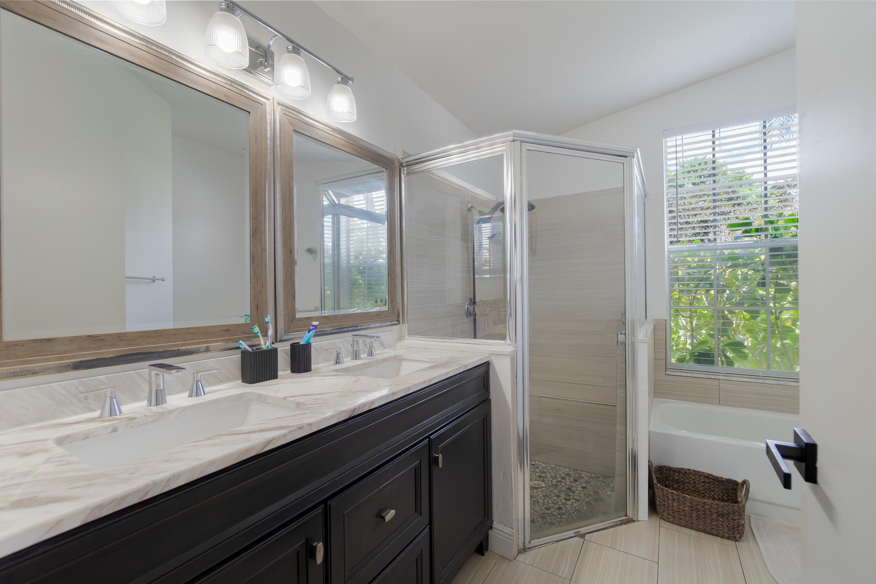 149 Cove Road Greenacres, FL 33413 - Photo 16 of 29 12-print-DSC06374