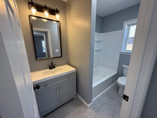 $2,750 | 21 B Washburn Street, Unit B, Worcester, MA 01610