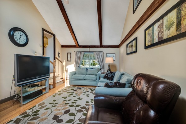 25 Mayflower Road Arlington, MA 02478 - Photo 11 of 21 Gallery Image 11