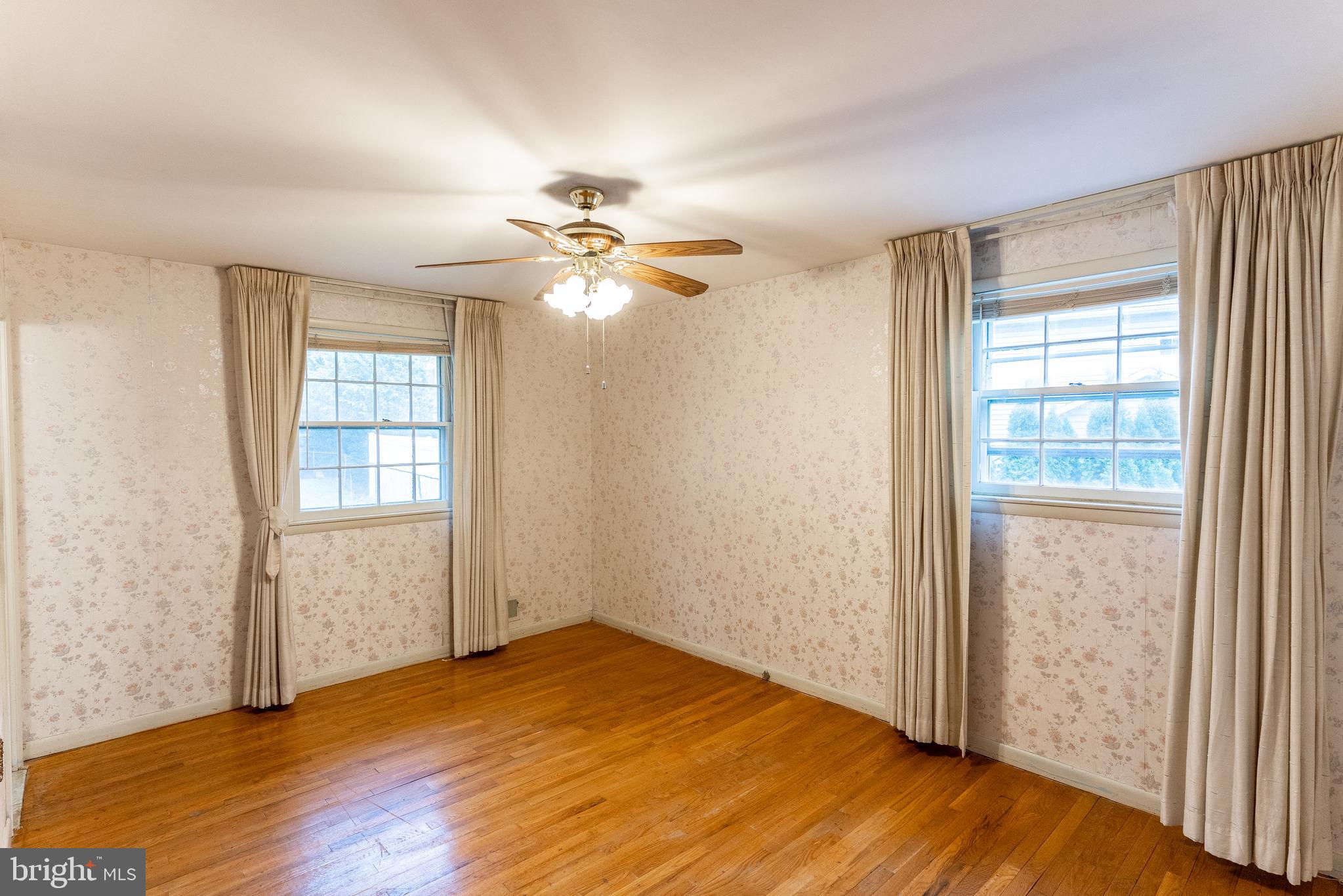 11407 Newport Mill Road Silver Spring, MD 20902 - Photo 12 of 26 Primary Suite w/Two Closets