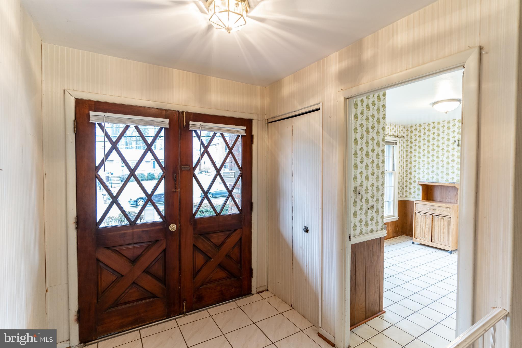 11407 Newport Mill Road Silver Spring, MD 20902 - Photo 4 of 26 Double Door Foyer