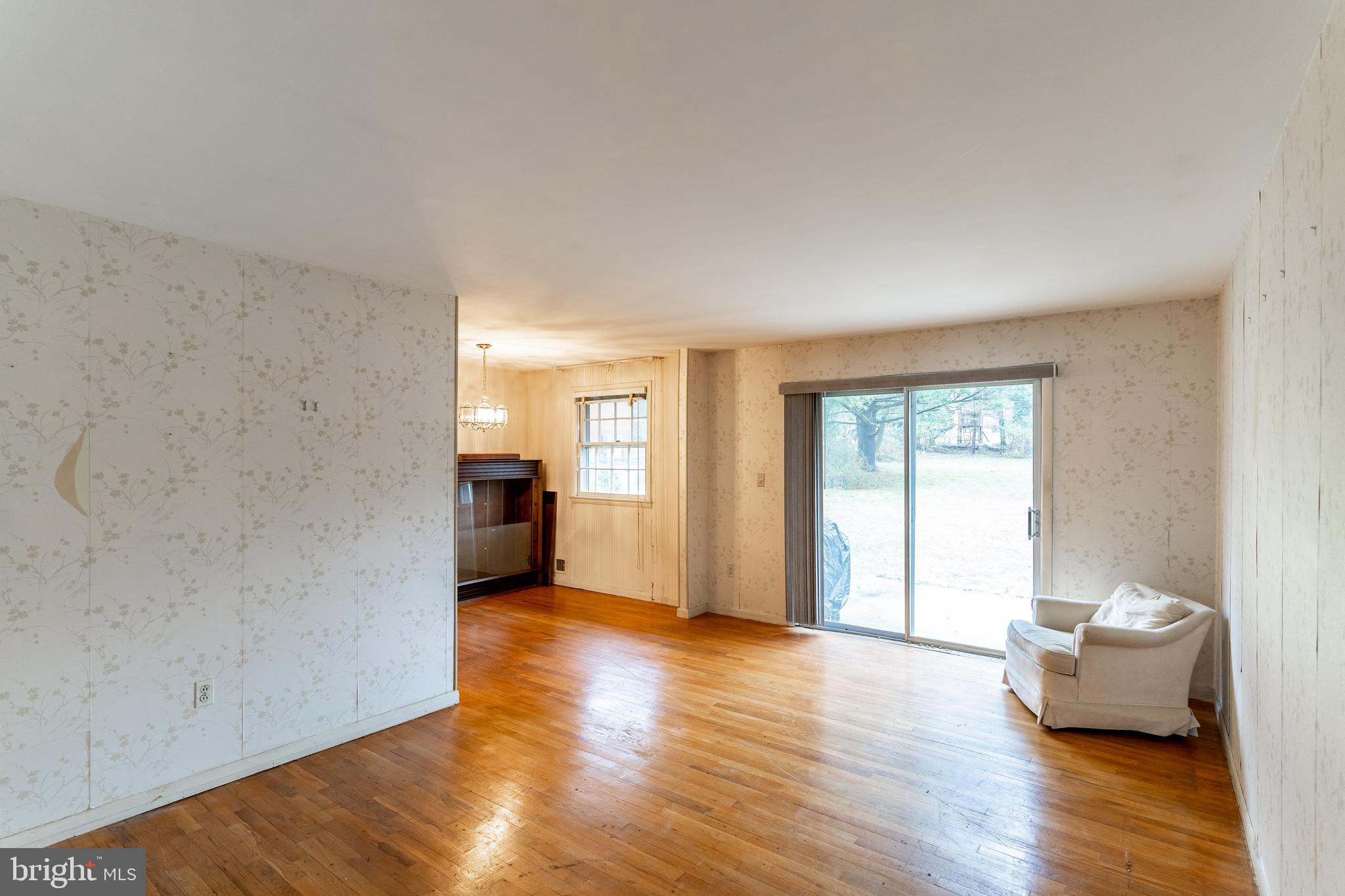 11407 Newport Mill Road Silver Spring, MD 20902 - Photo 5 of 26 Living Room w/Access to Backyard