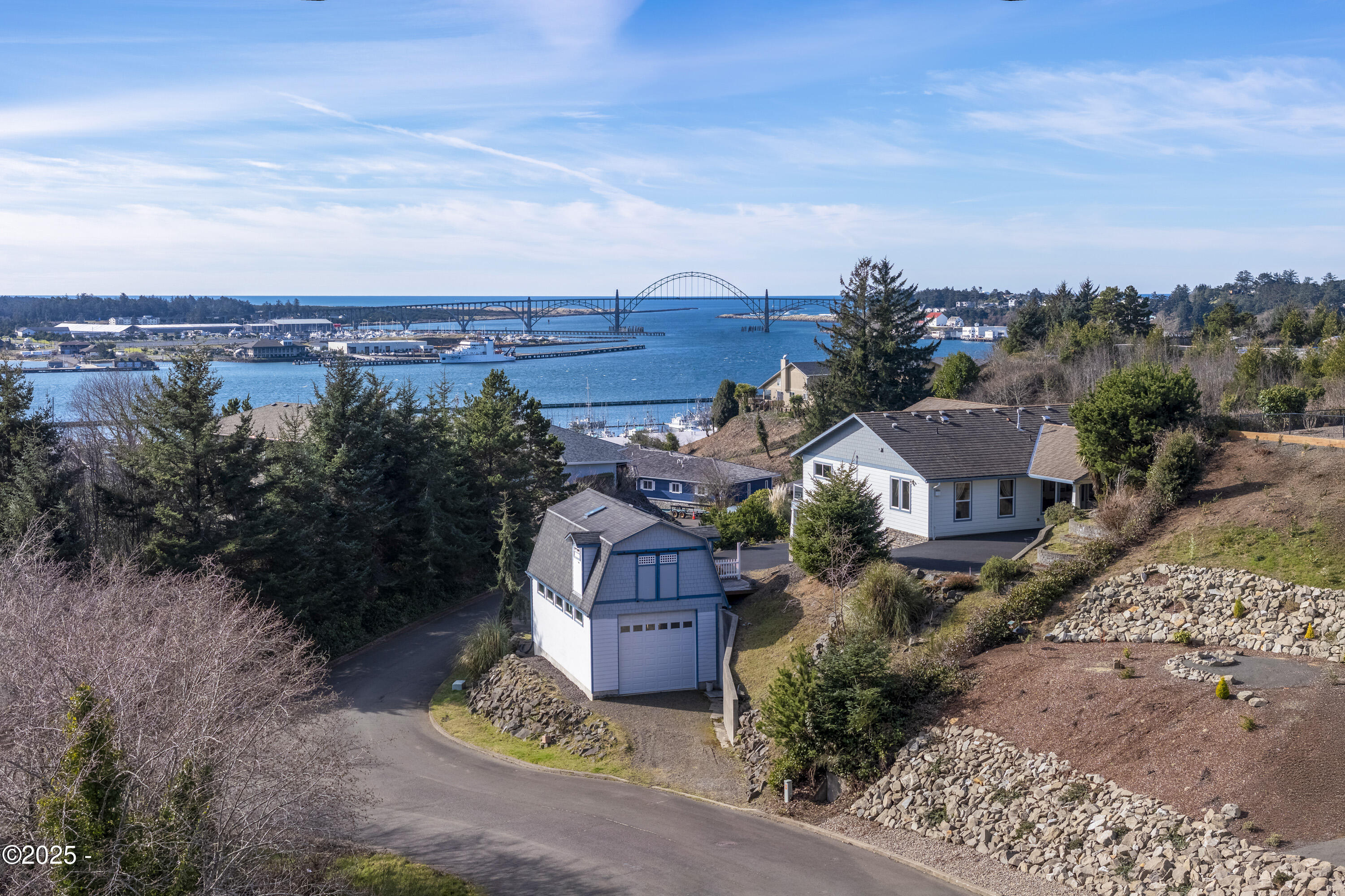 455 Southeast Scenic Loop Newport, OR 97365 - Photo 41 of 46