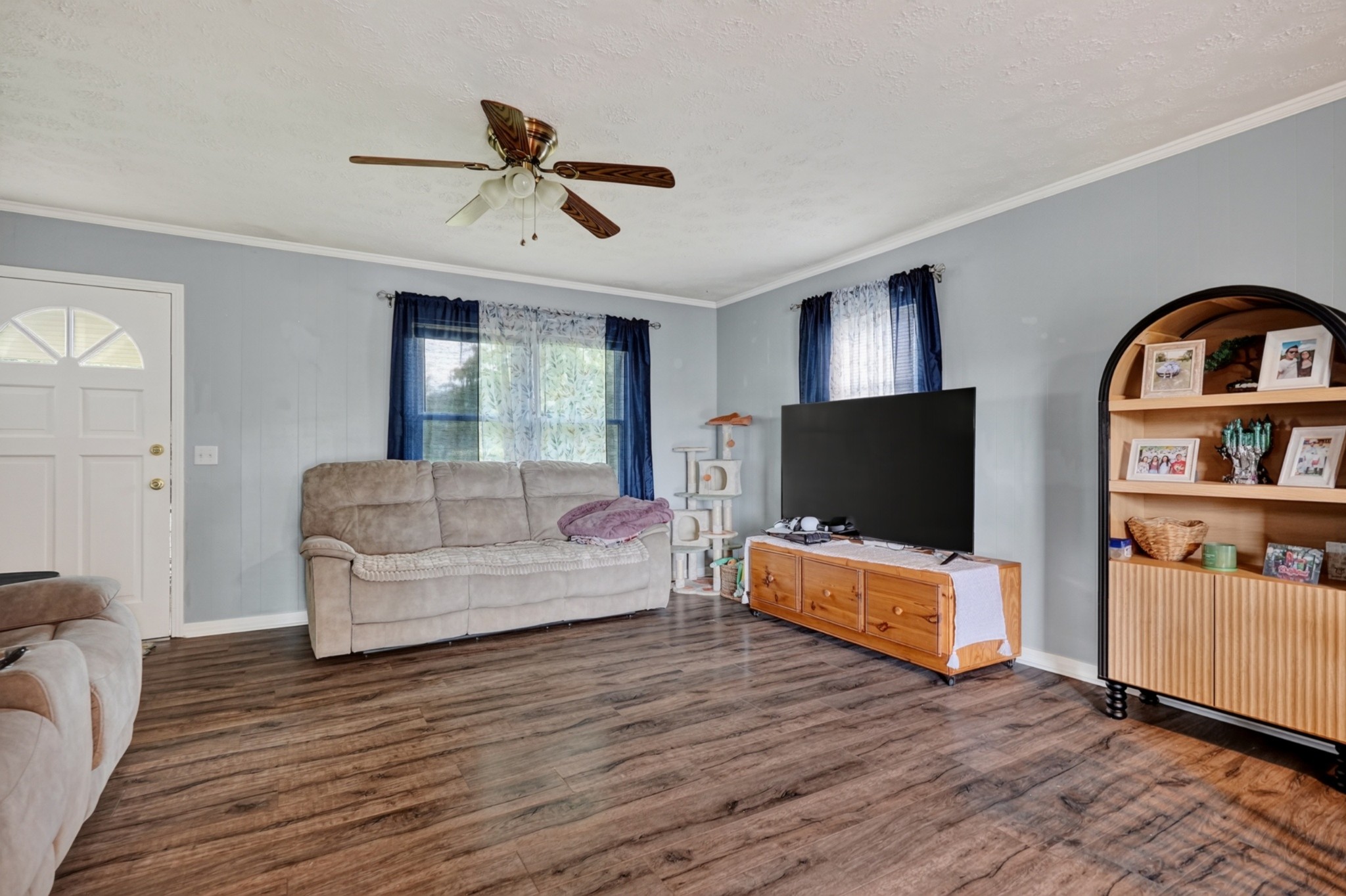 234 Jim Hennessee Road Sparta, TN 38583 - Photo 3 of 39