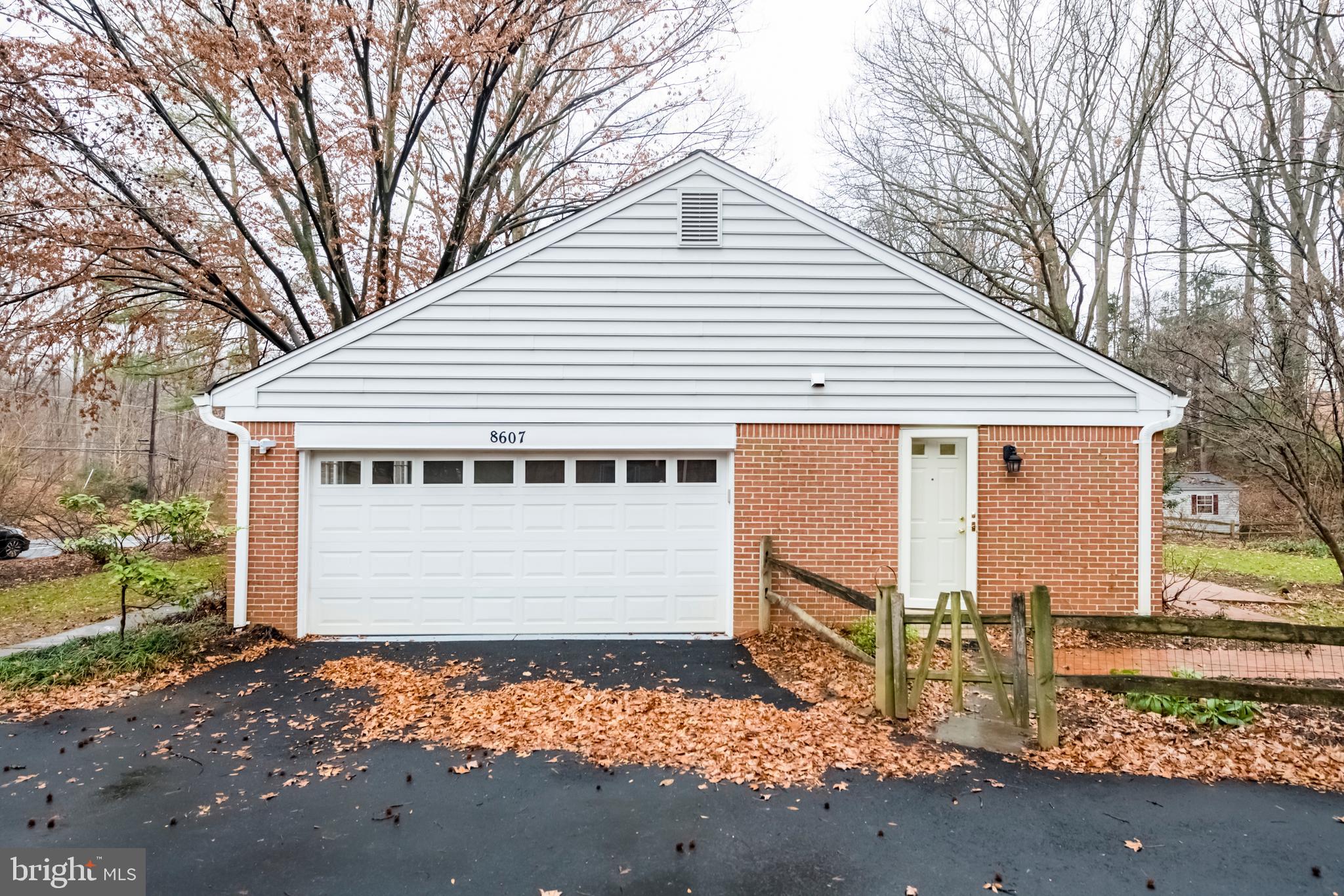 8607 Bells Mill Road Potomac, MD 20854 - Photo 2 of 41 2 car garage