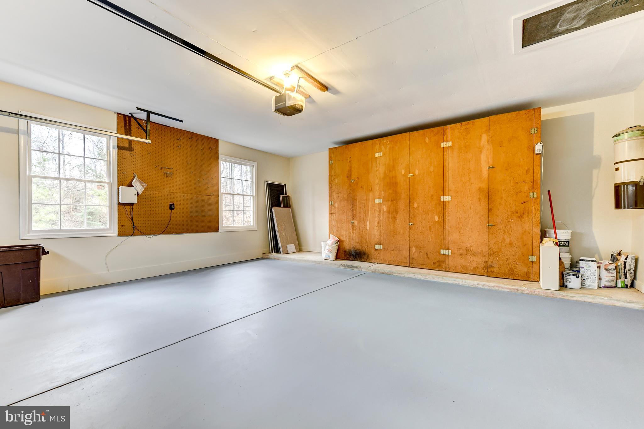 8607 Bells Mill Road Potomac, MD 20854 - Photo 19 of 41