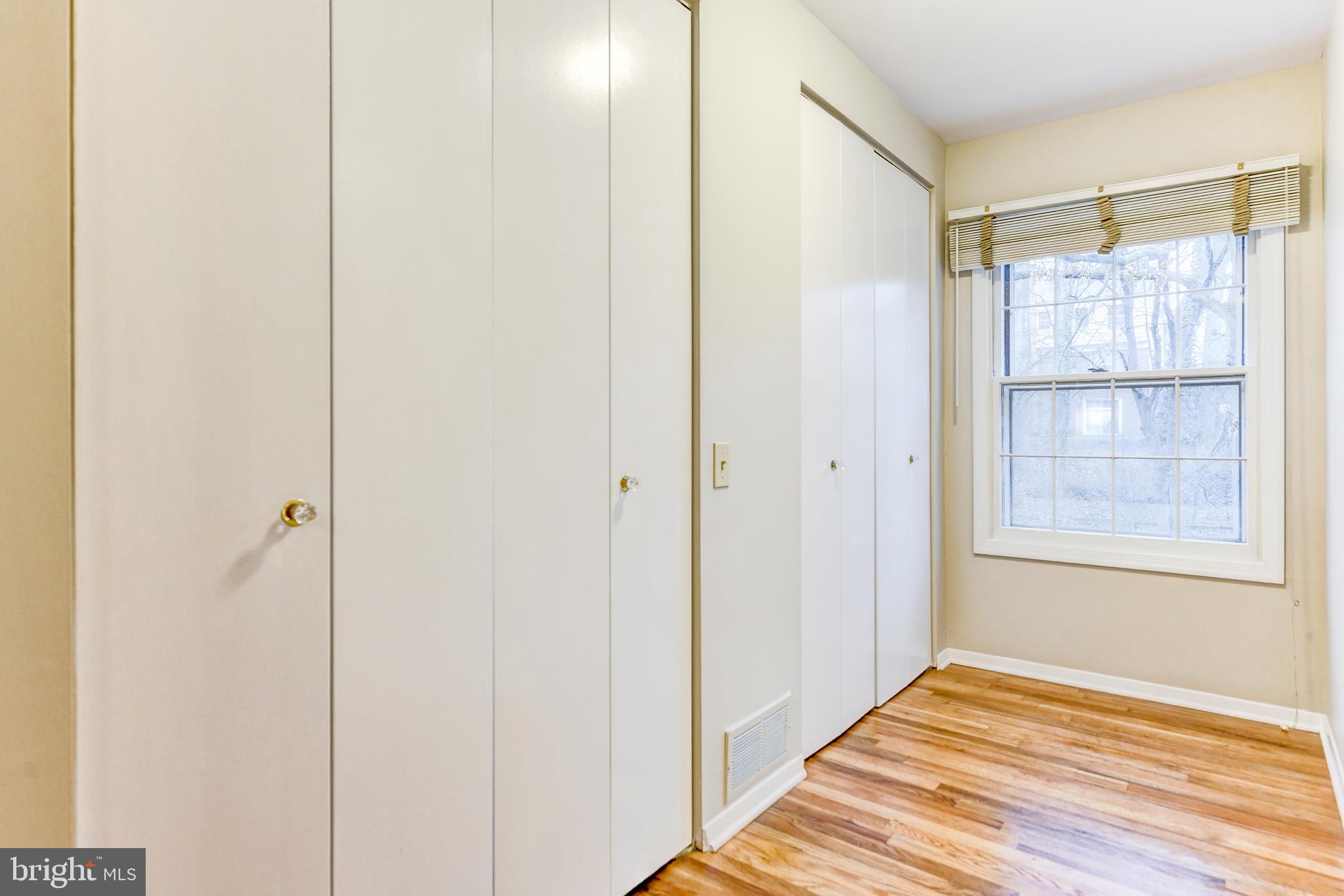 8607 Bells Mill Road Potomac, MD 20854 - Photo 24 of 41