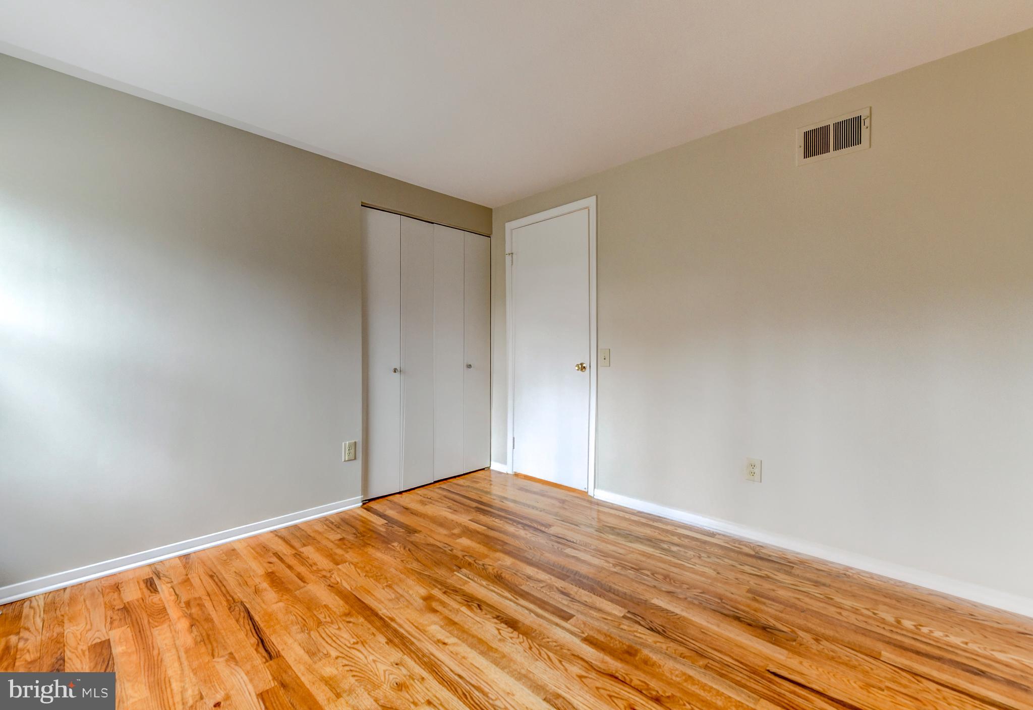 8607 Bells Mill Road Potomac, MD 20854 - Photo 34 of 41 bedroom5