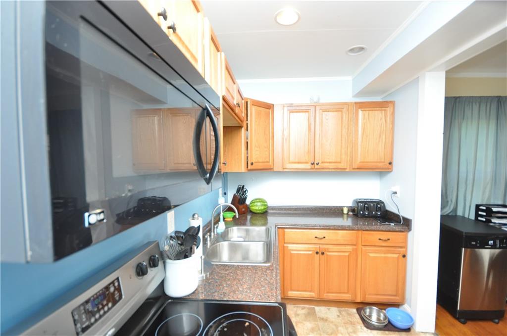 4035 Brandon Road Brighton Heights, PA 15212 - Photo 8 of 19 Kitchen