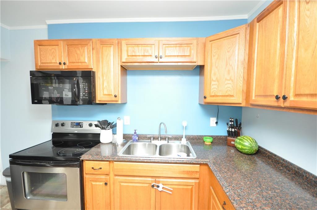 4035 Brandon Road Brighton Heights, PA 15212 - Photo 9 of 19 Kitchen