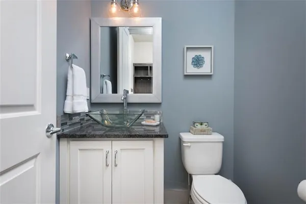 $975,000 | 15120 Carter Street, Overland Park, KS 66221