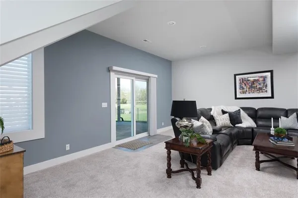 $975,000 | 15120 Carter Street, Overland Park, KS 66221