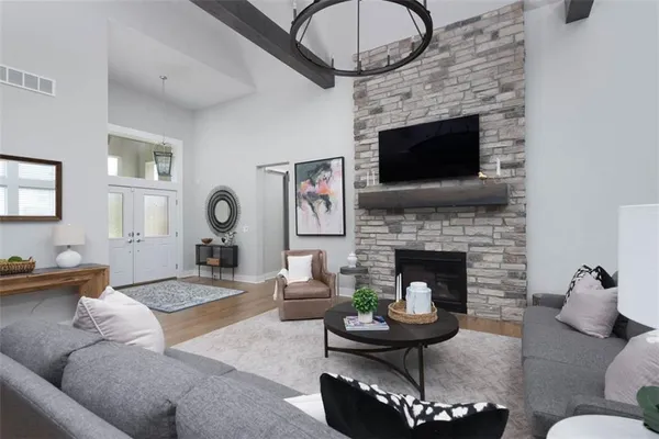 $975,000 | 15120 Carter Street, Overland Park, KS 66221