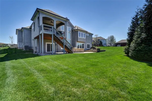 $975,000 | 15120 Carter Street, Overland Park, KS 66221