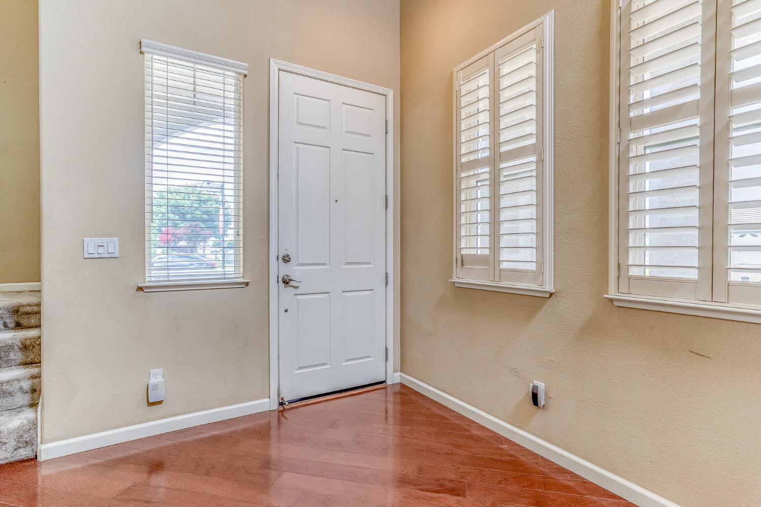 188 Thomsen Road Lathrop, CA 95330 - Photo 4 of 27 an empty room with windows