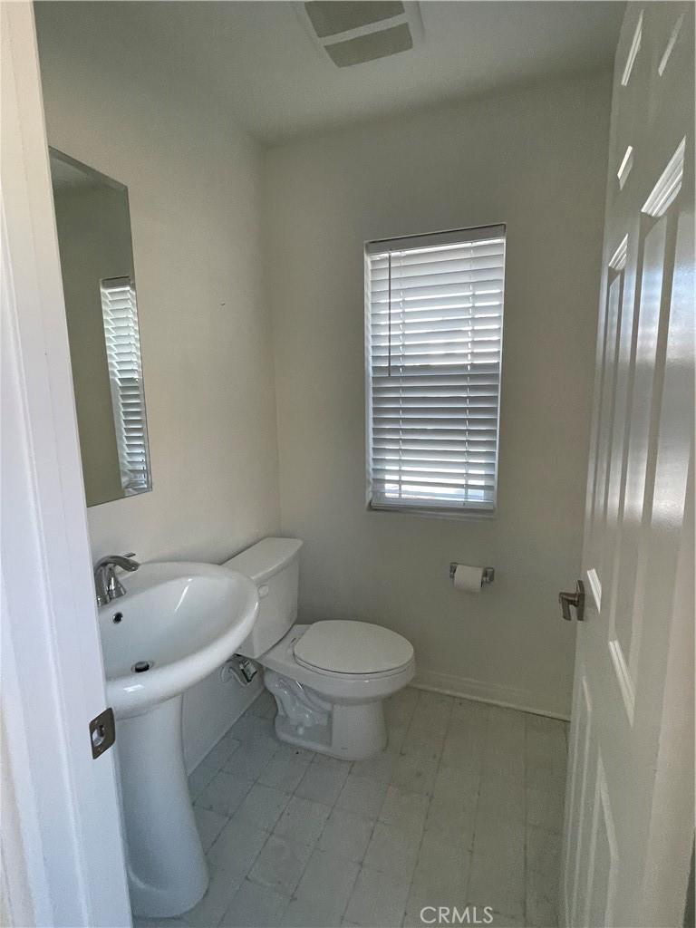 20107 Curaco Court Riverside, CA 92507 - Photo 10 of 26