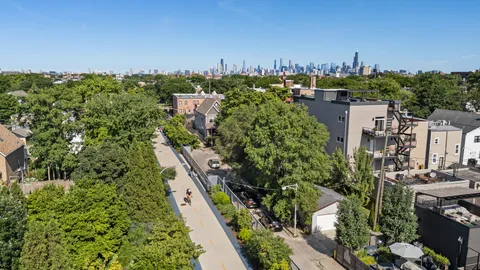 $599,000 | 1712 North Albany Avenue, Unit 1, Chicago, IL 60647